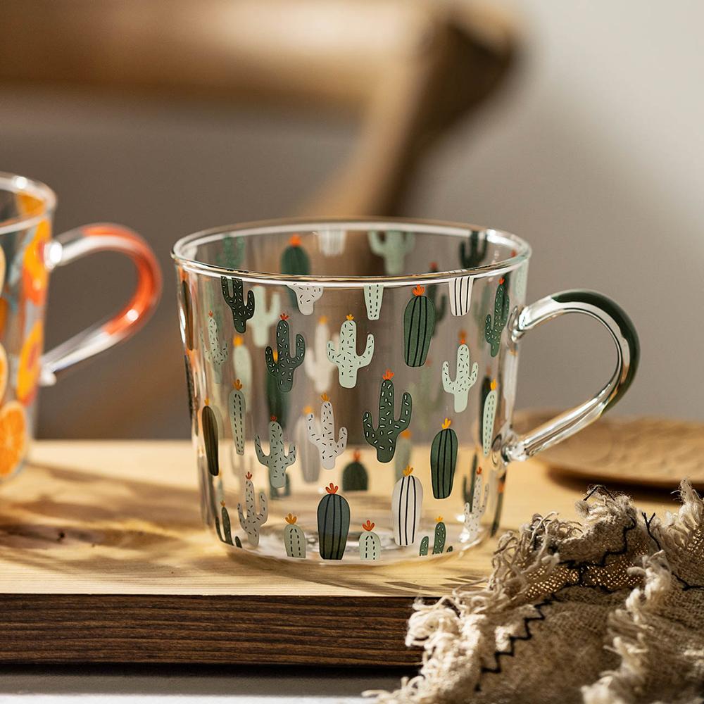 Glass Measuring Jugs with Cheerful Print – Practical and Stylish