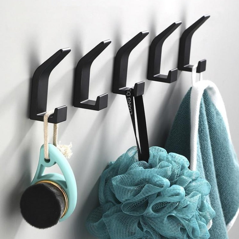 Modern Black and White Wall Hook Set – Ideal for Coats and Towels