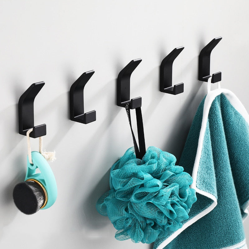 Modern Black and White Wall Hook Set – Ideal for Coats and Towels