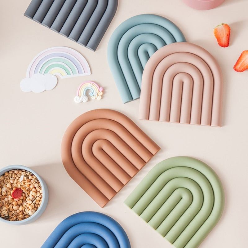 Rainbow-Shaped Silicone Coasters – Retro and Colourful