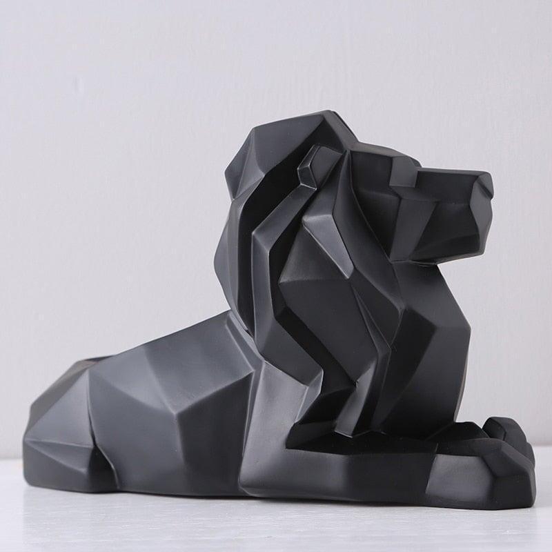 Nordic resin sculpture with detailed finish 35.5 x 20.5 x 17.5 cm