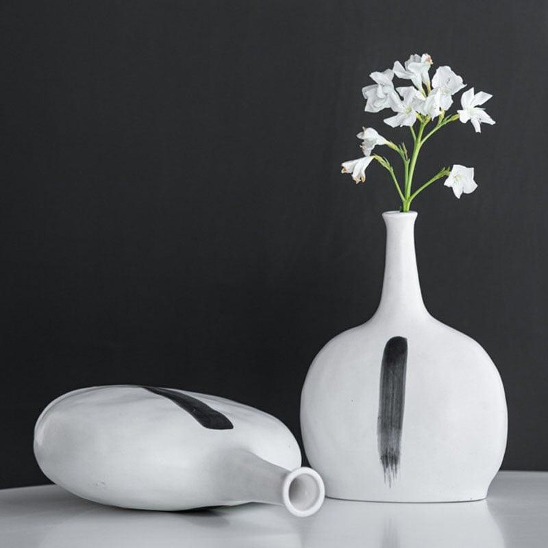 Nordic Ceramic Vase with Expressive Shapes and Refined Finish